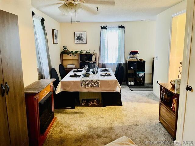 Middletown, Connecticut 06457, United States, 2 Bedrooms Bedrooms, ,2 BathroomsBathrooms,Residential,Active,194399