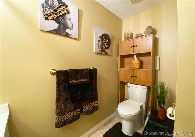 Middletown, Connecticut 06457, United States, 2 Bedrooms Bedrooms, ,2 BathroomsBathrooms,Residential,Active,194399