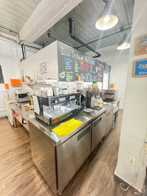 Tiny photo for Madeira Cafe Fairfield Avenue #295, Bridgeport, CT 06604 (MLS # 24154389)