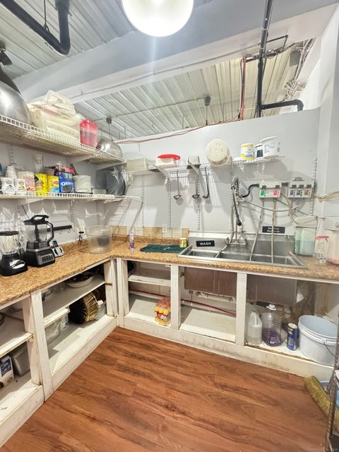 Tiny photo for Madeira Cafe Fairfield Avenue #295, Bridgeport, CT 06604 (MLS # 24154389)