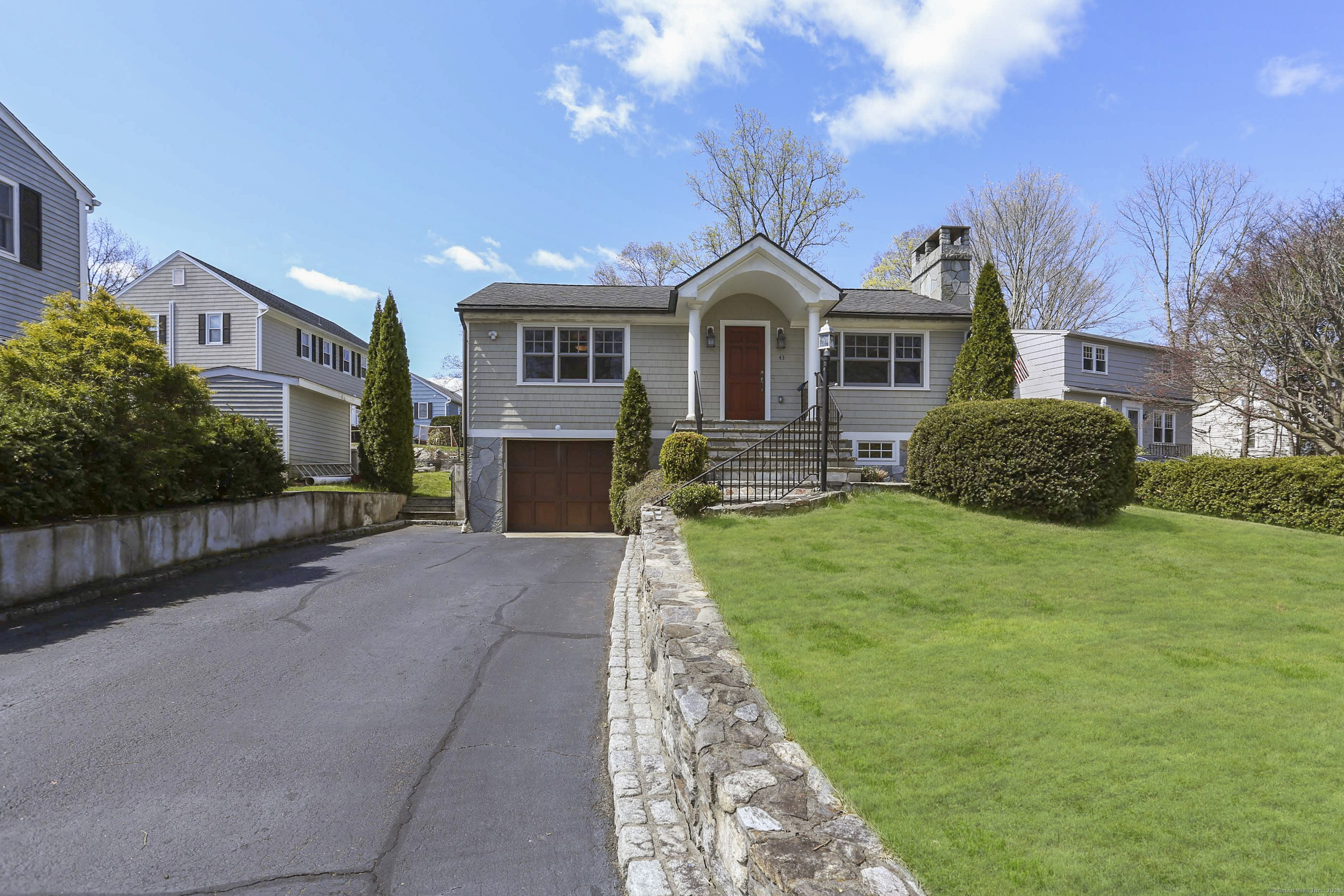 Rental Property at Summer Street, New Canaan, Connecticut - Bedrooms: 5 
Bathrooms: 3 
Rooms: 10  - $7,500 MO.