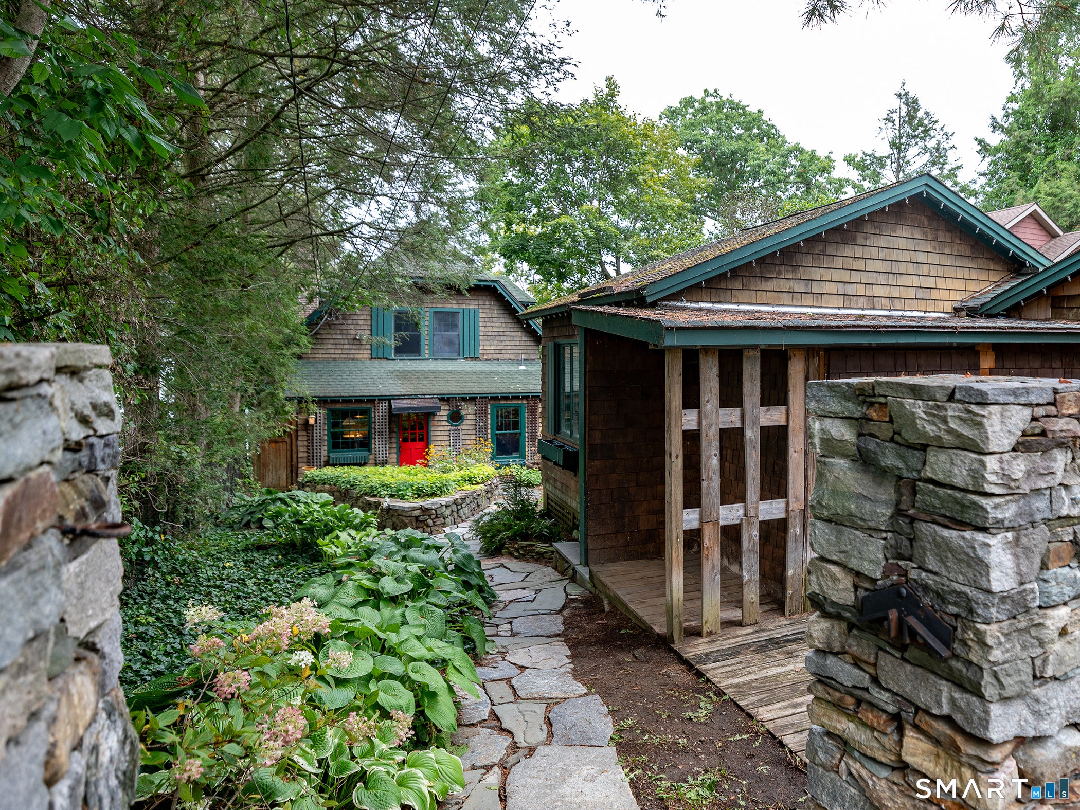 144 Island Trail
