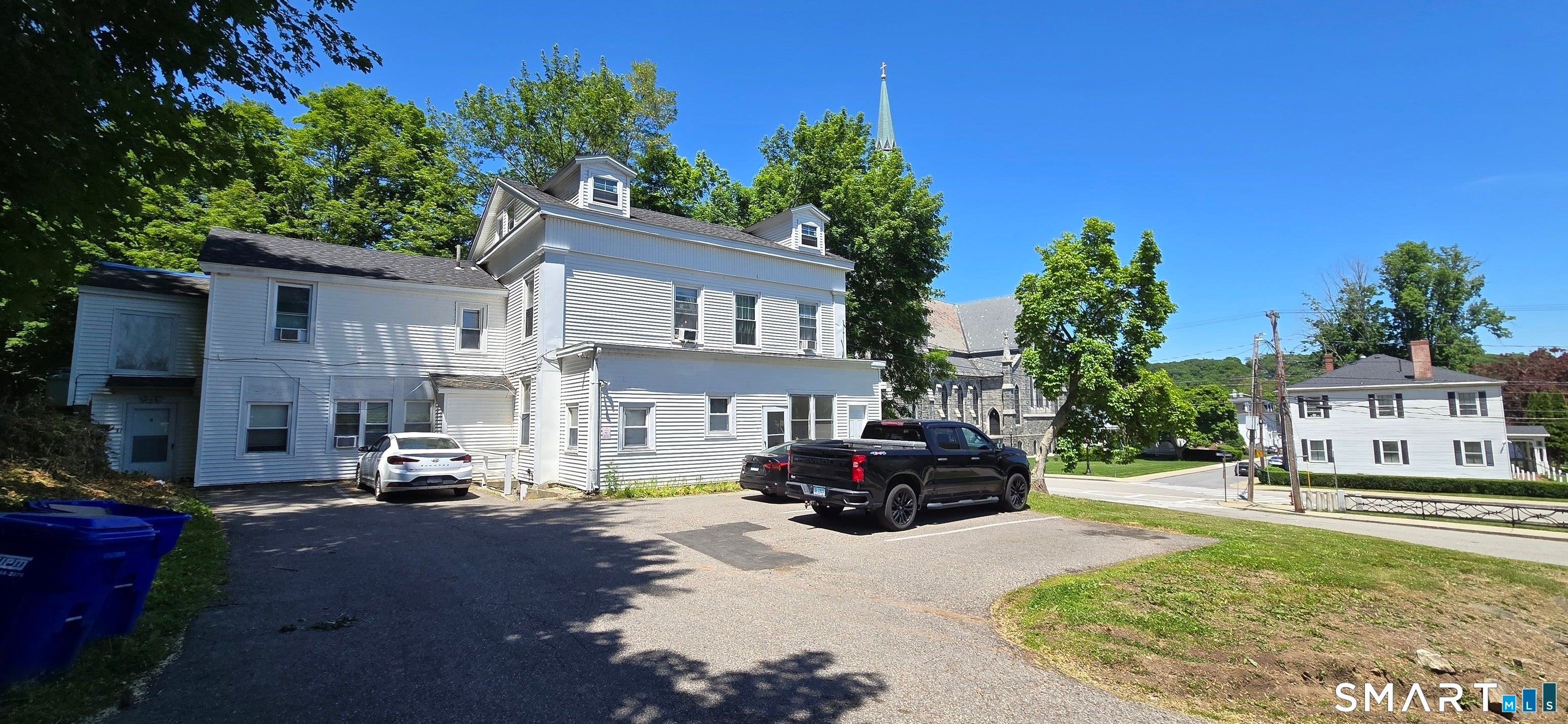202 Broadway