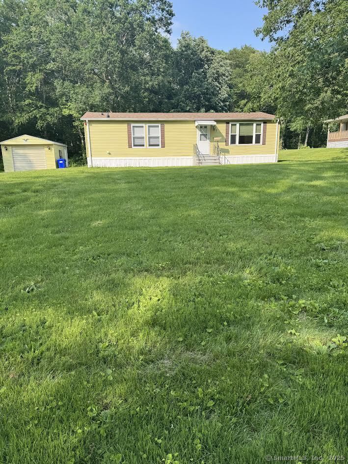 Property for Sale at Colchester Commons, Colchester, Connecticut - Bedrooms: 2 
Bathrooms: 2 
Rooms: 4  - $190,000