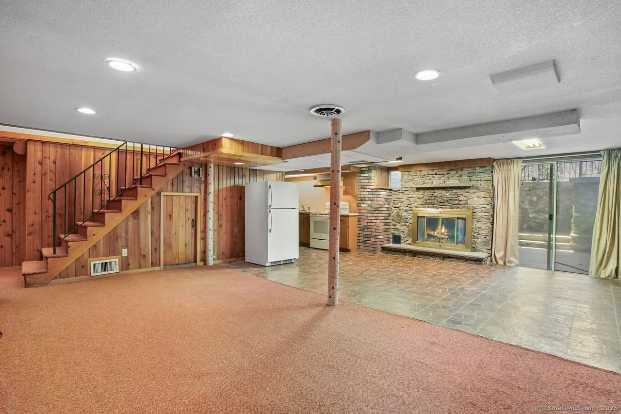 94 Candee Hill Road, Watertown, Connecticut image 28