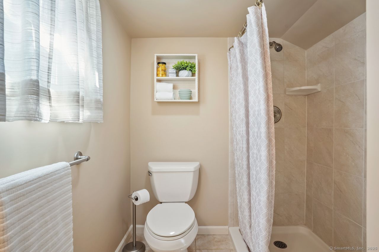 94 Candee Hill Road, Watertown, Connecticut image 24