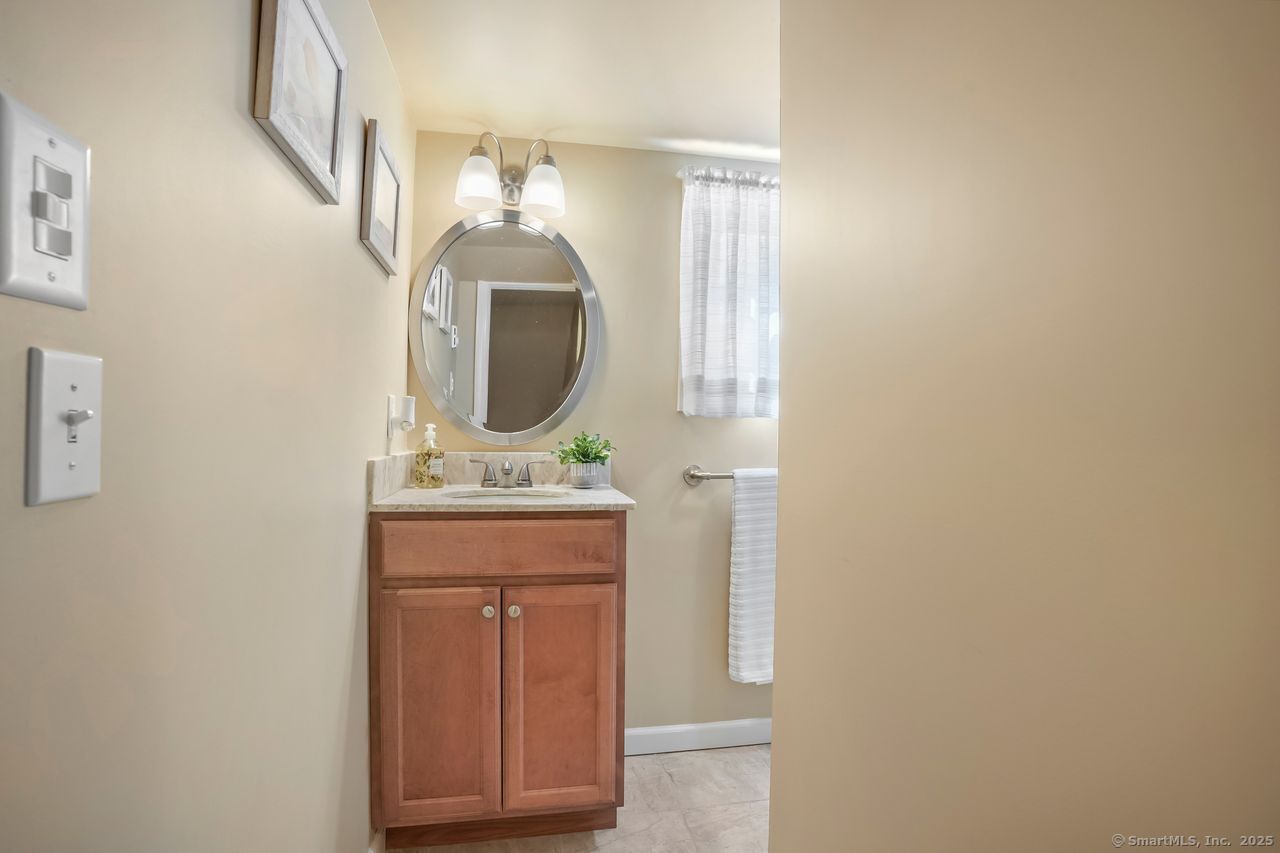 94 Candee Hill Road, Watertown, Connecticut image 23
