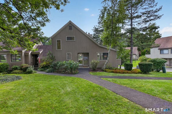 71 DAKOTA LN # A, STRATFORD, CT 06614 - Image 0bb5d7fe7878b9e435f54cd3dffcb8d5/1355439463