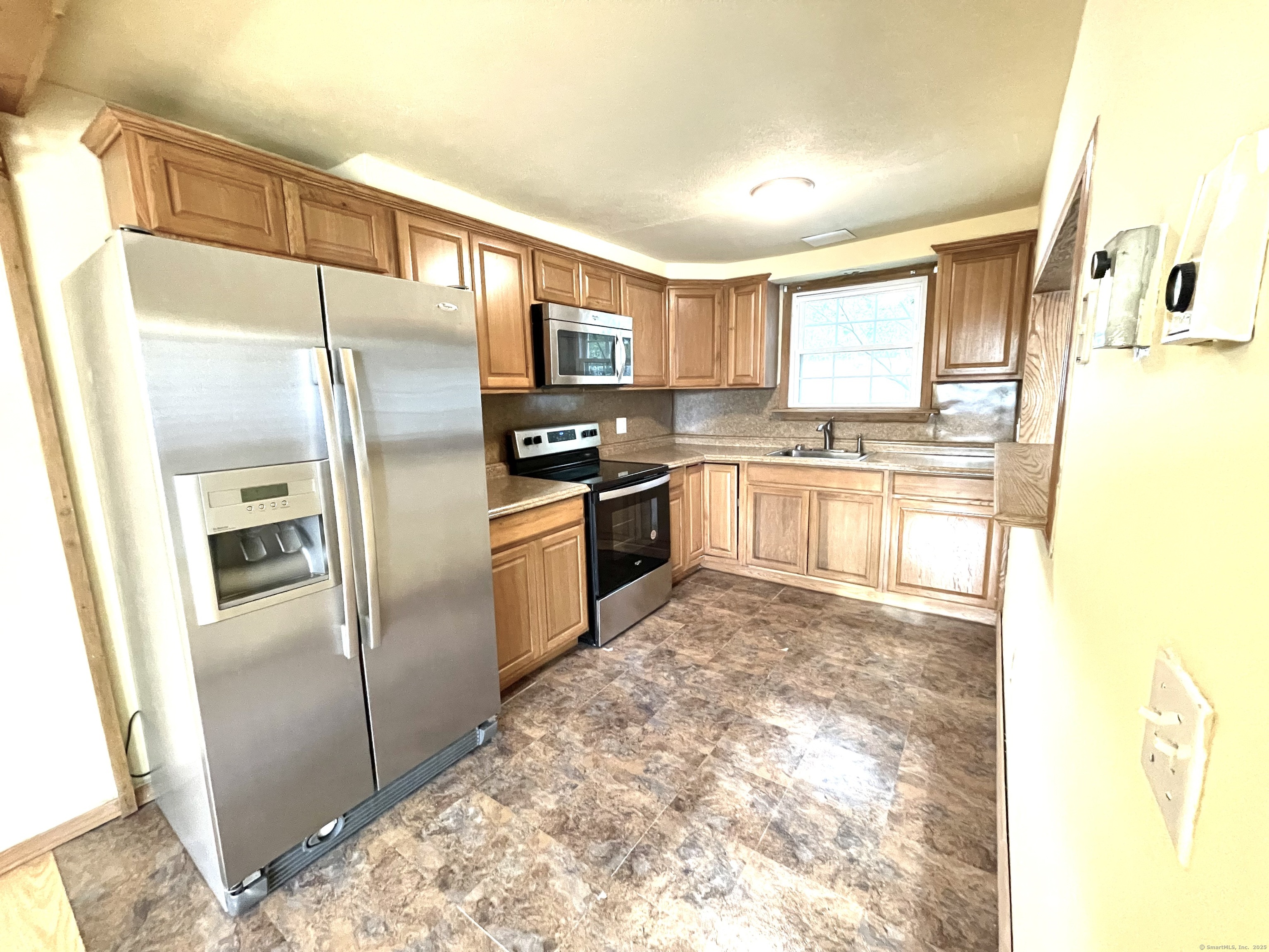 6 Stirling Court, Middletown, Connecticut image 6