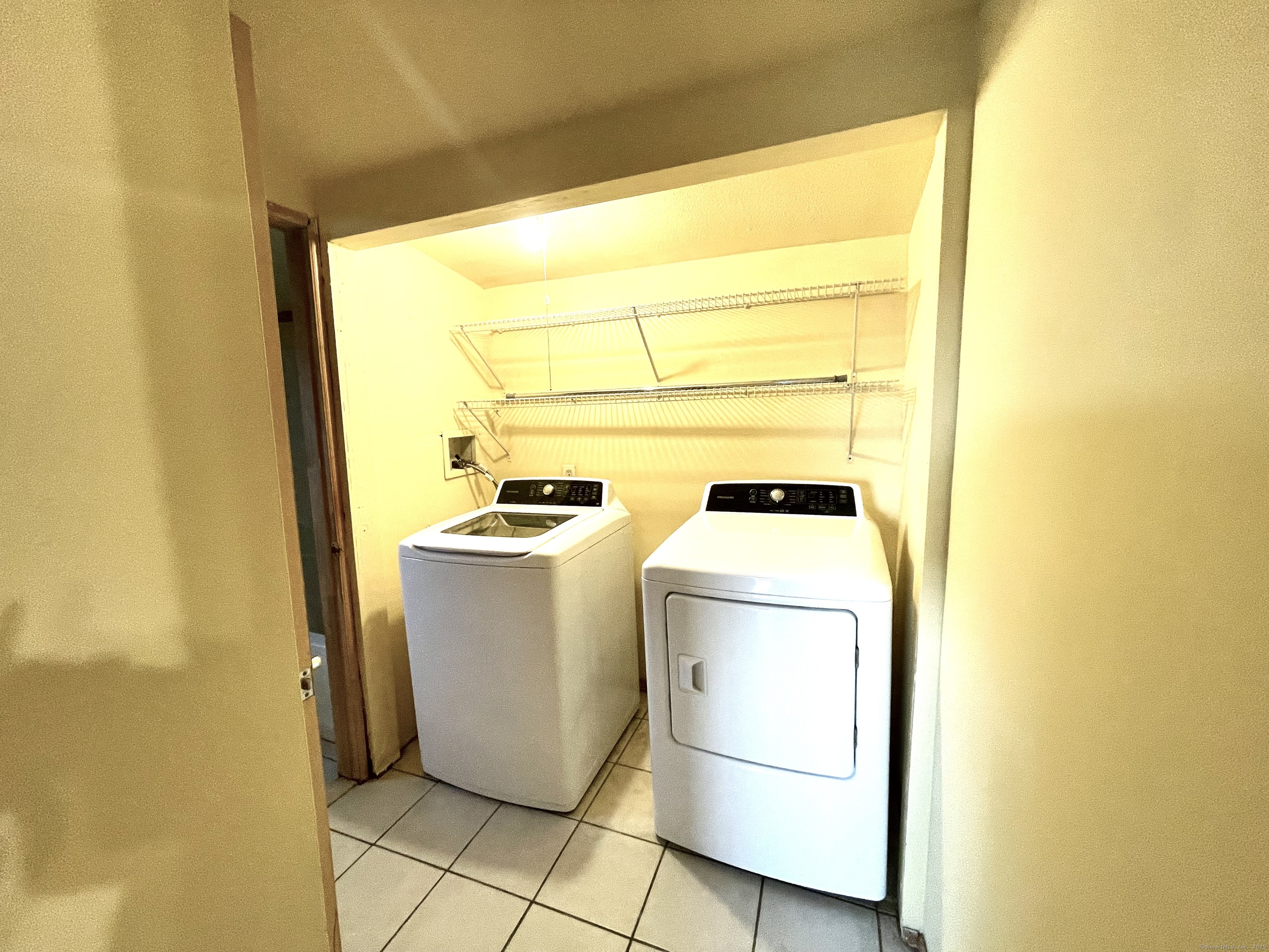 6 Stirling Court, Middletown, Connecticut image 24