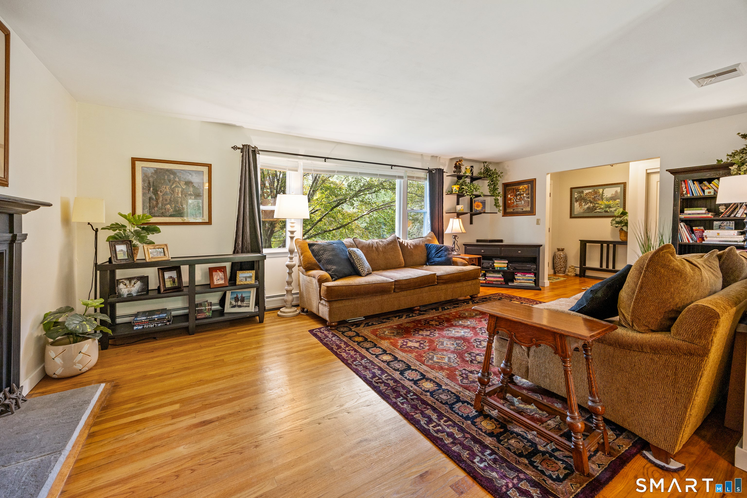 44 Williamsburg Drive