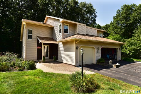 Photo of 72 Wilson Lane #2, Vernon, CT 06066 (MLS # 24198045)
