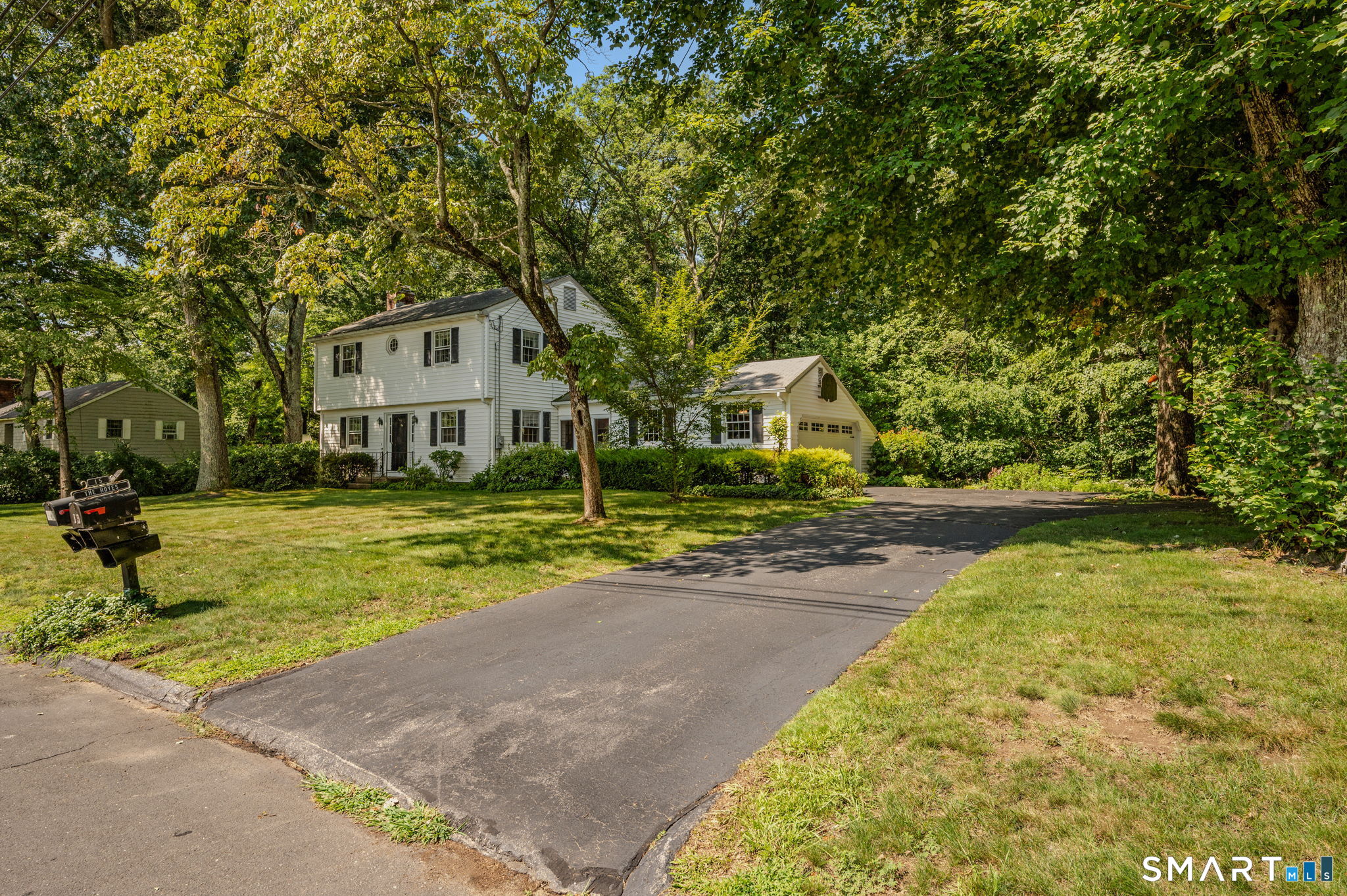 15 Monticello Drive
