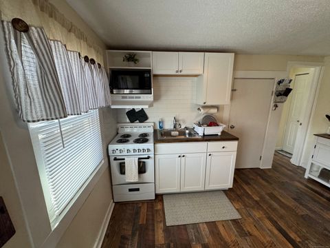 Tiny photo for 1172 Meriden Waterbury Tp Turnpike, Southington, CT 06479 (MLS # 24133222)