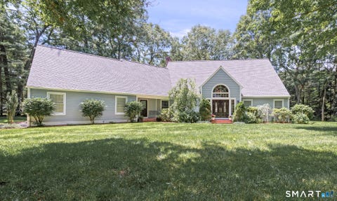 Tiny photo for 4 Windsor Court, Farmington, CT 06032 (MLS # 24189163)