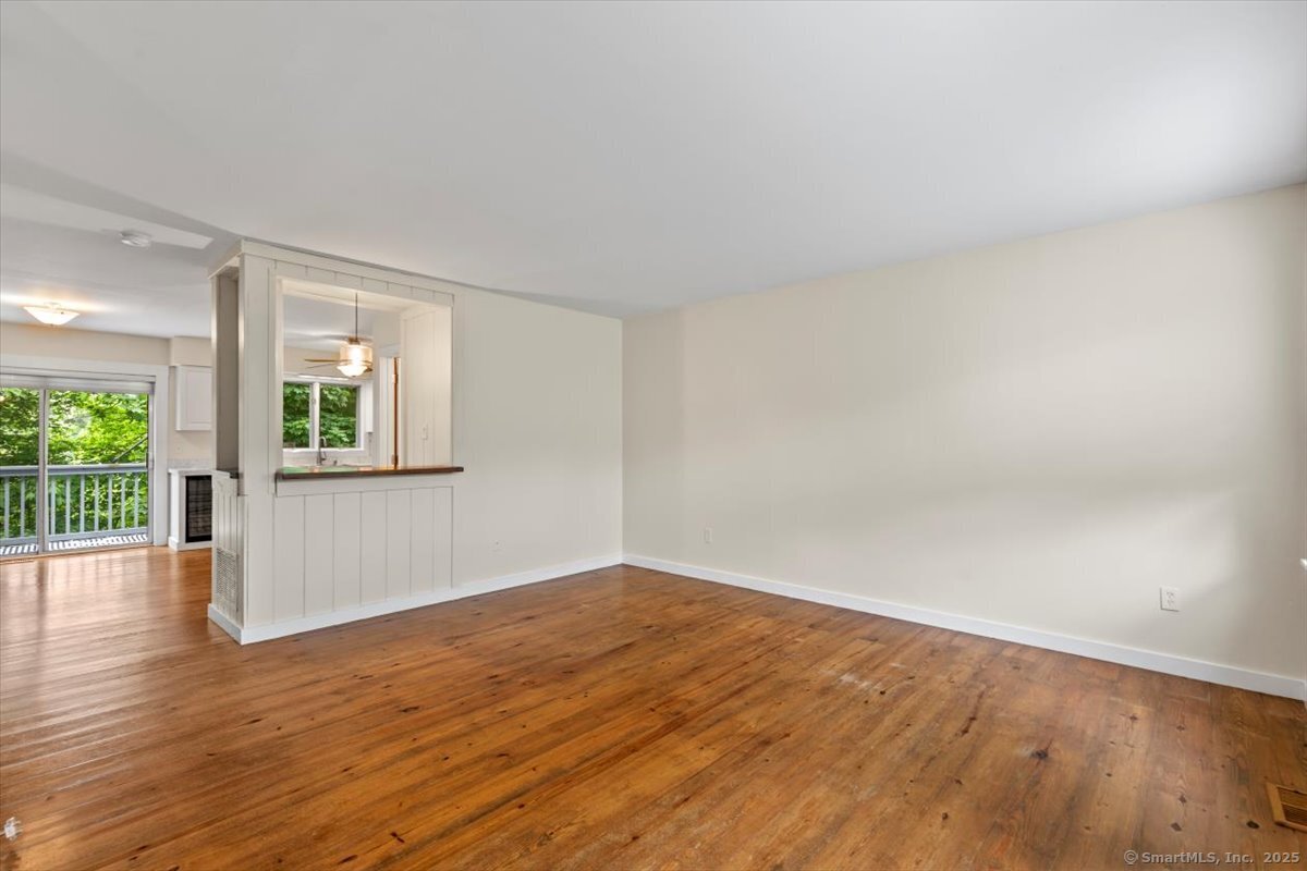 2480 Whitney Avenue #30, Hamden, Connecticut image 3