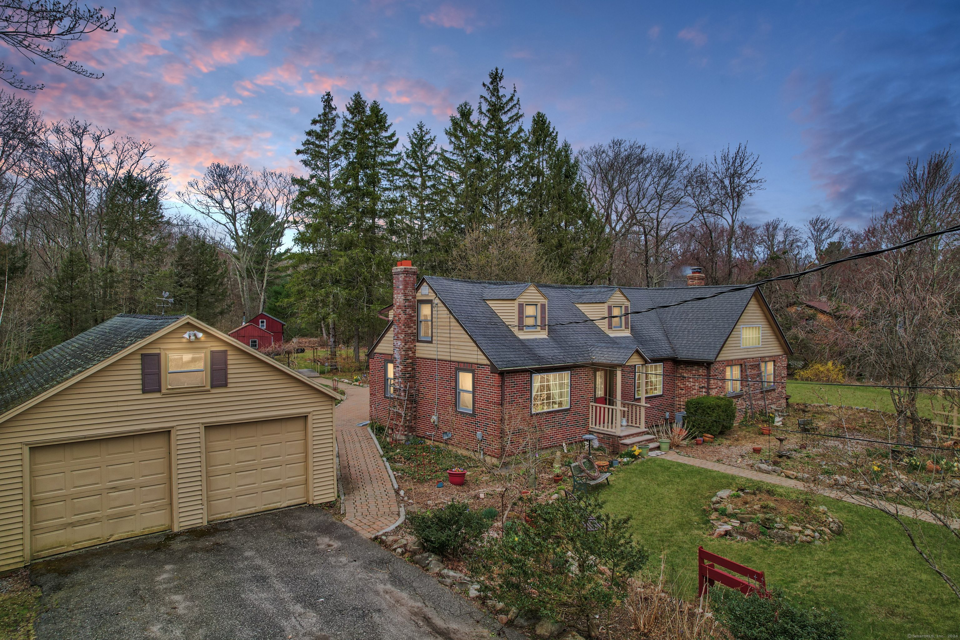 217 Turnbull Road, New Hartford, Connecticut image 2