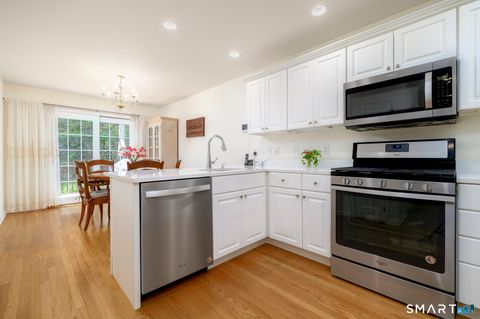 Tiny photo for 54 Redspire Court #54, Trumbull, CT 06611 (MLS # 24173812)