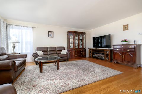Tiny photo for 54 Redspire Court #54, Trumbull, CT 06611 (MLS # 24173812)