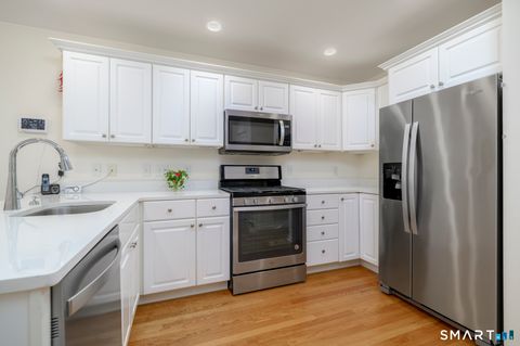 Tiny photo for 54 Redspire Court #54, Trumbull, CT 06611 (MLS # 24173812)