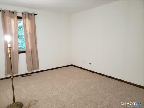 Tiny photo for 375 Glendale Avenue #D2, Bridgeport, CT 06606 (MLS # 24203662)