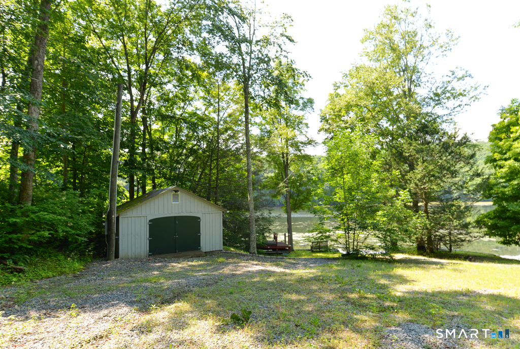 1145 West Purchase Road