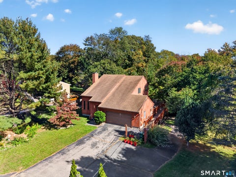 Photo of 7 Bloomingdale Road, Waterford, CT 06375 (MLS # 24213798)