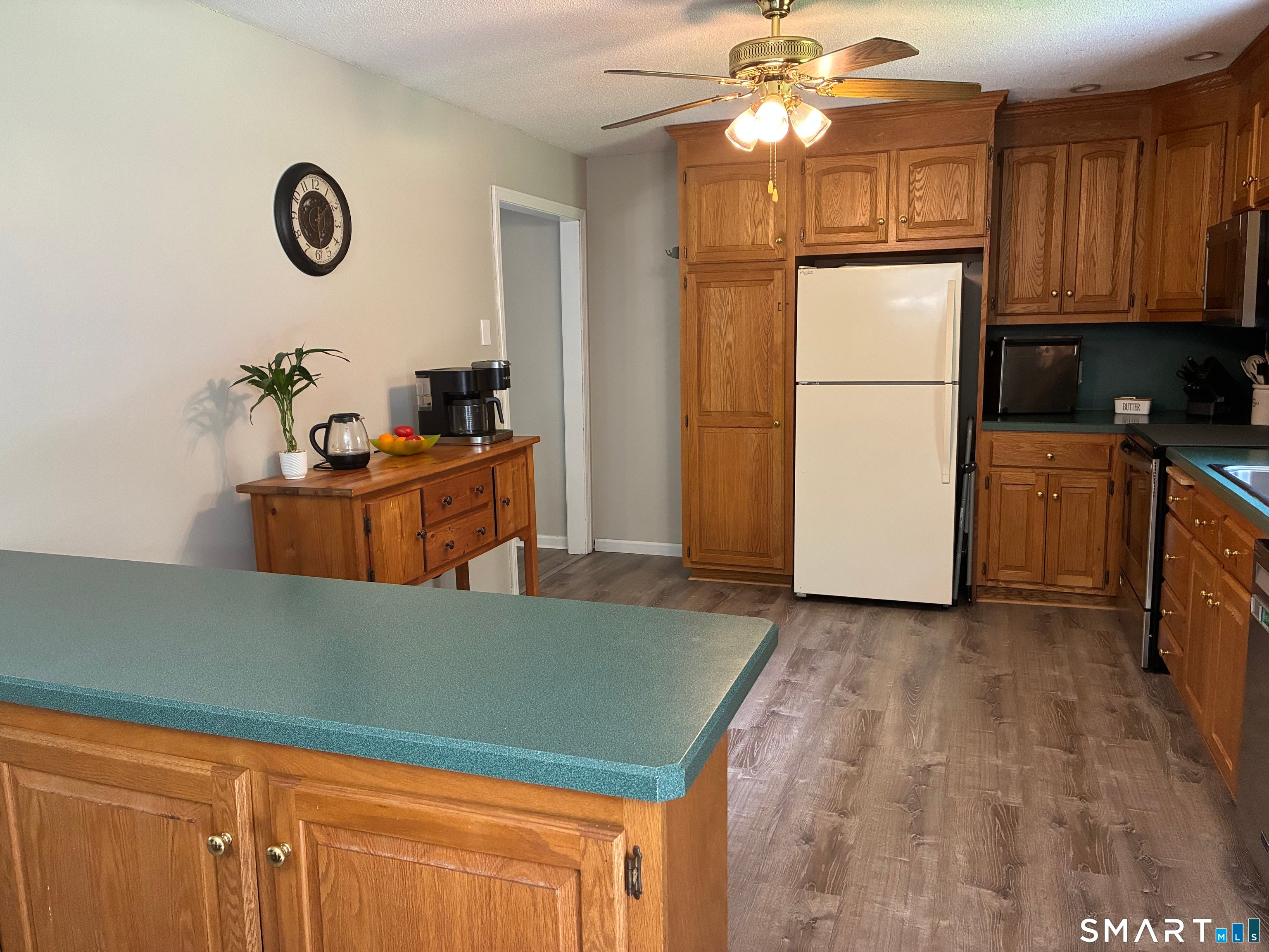 545 Little City Road