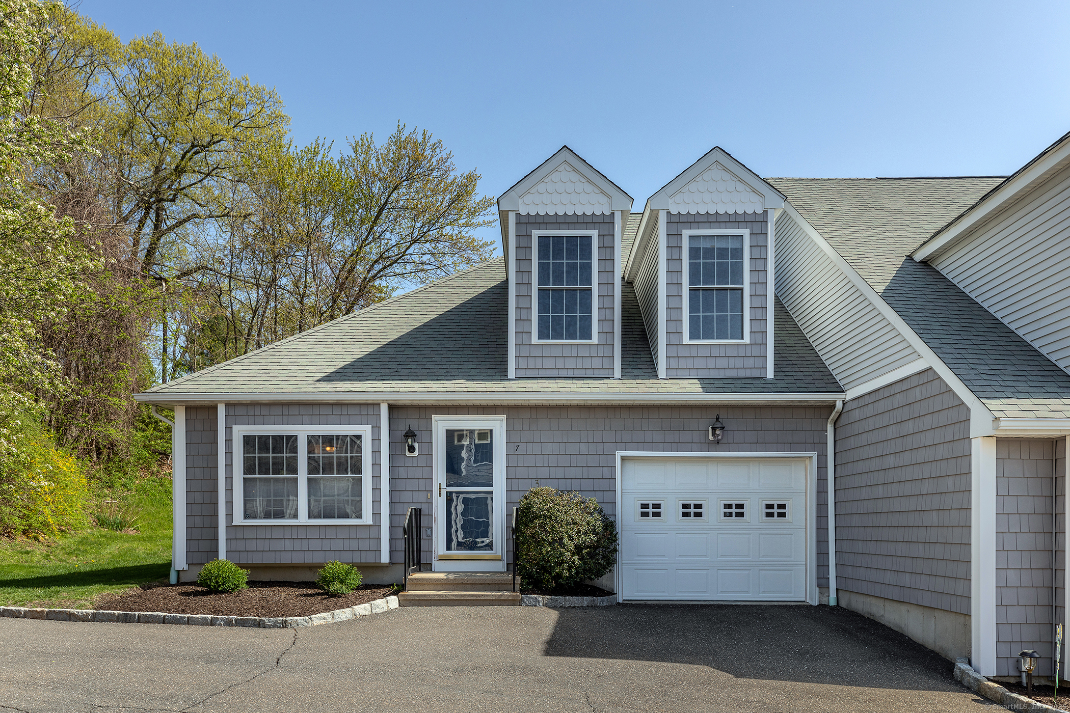 7 Mallory Square #7, Danbury, Connecticut image 1