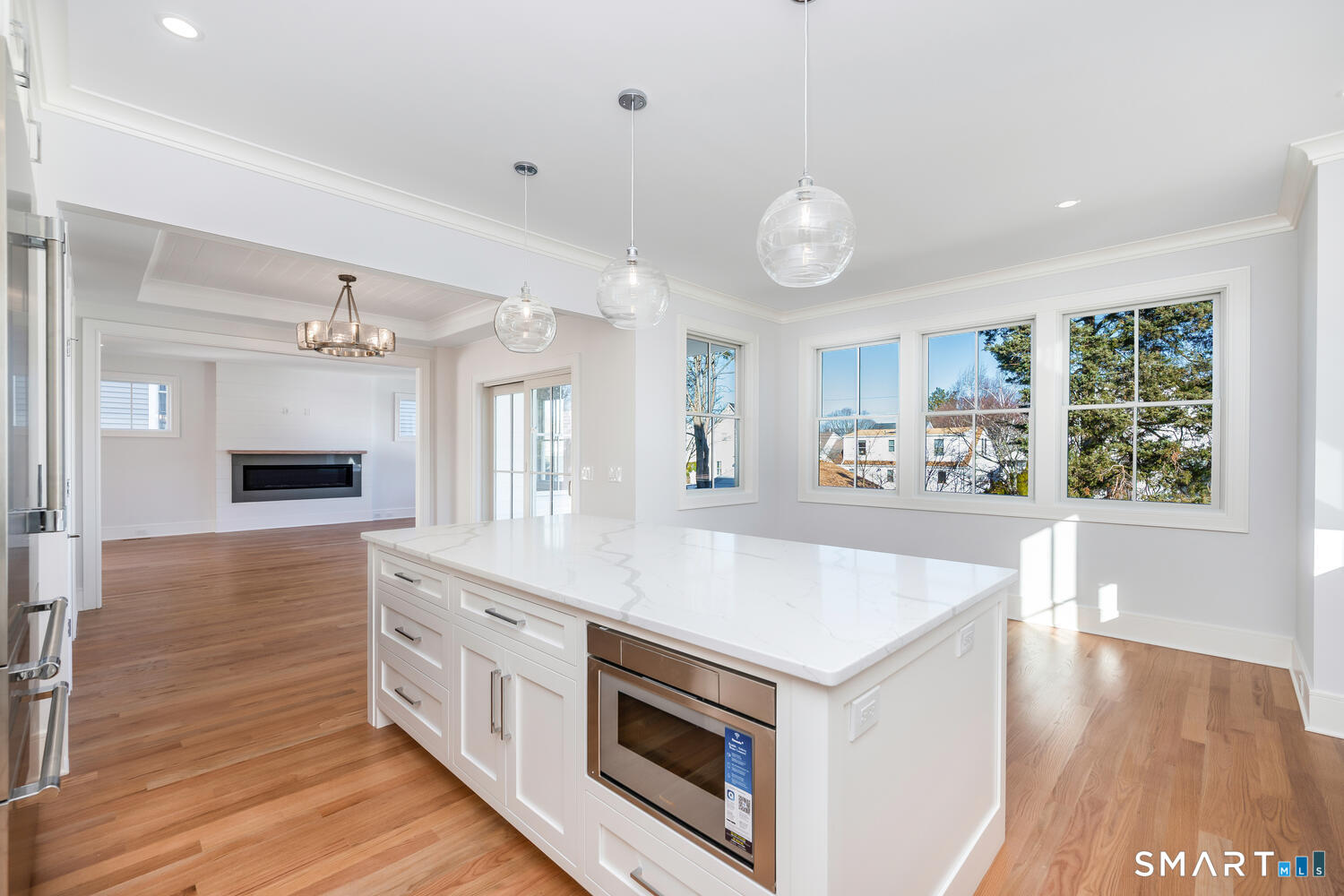 Fairfield, Connecticut 06824, United States, 5 Bedrooms Bedrooms, ,6 BathroomsBathrooms,Residential,Coming Soon,220570