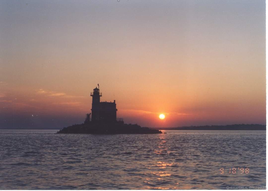 Fairfield, Connecticut 06824, United States, 5 Bedrooms Bedrooms, ,6 BathroomsBathrooms,Residential,Coming Soon,220570