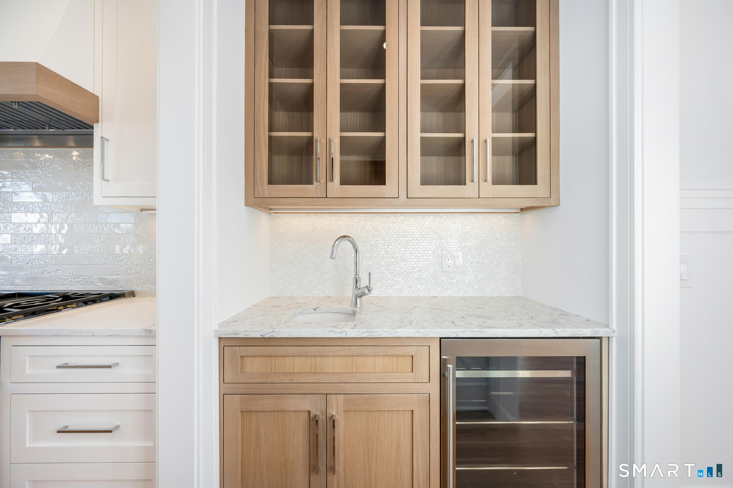 Fairfield, Connecticut 06824, United States, 5 Bedrooms Bedrooms, ,6 BathroomsBathrooms,Residential,Coming Soon,220570