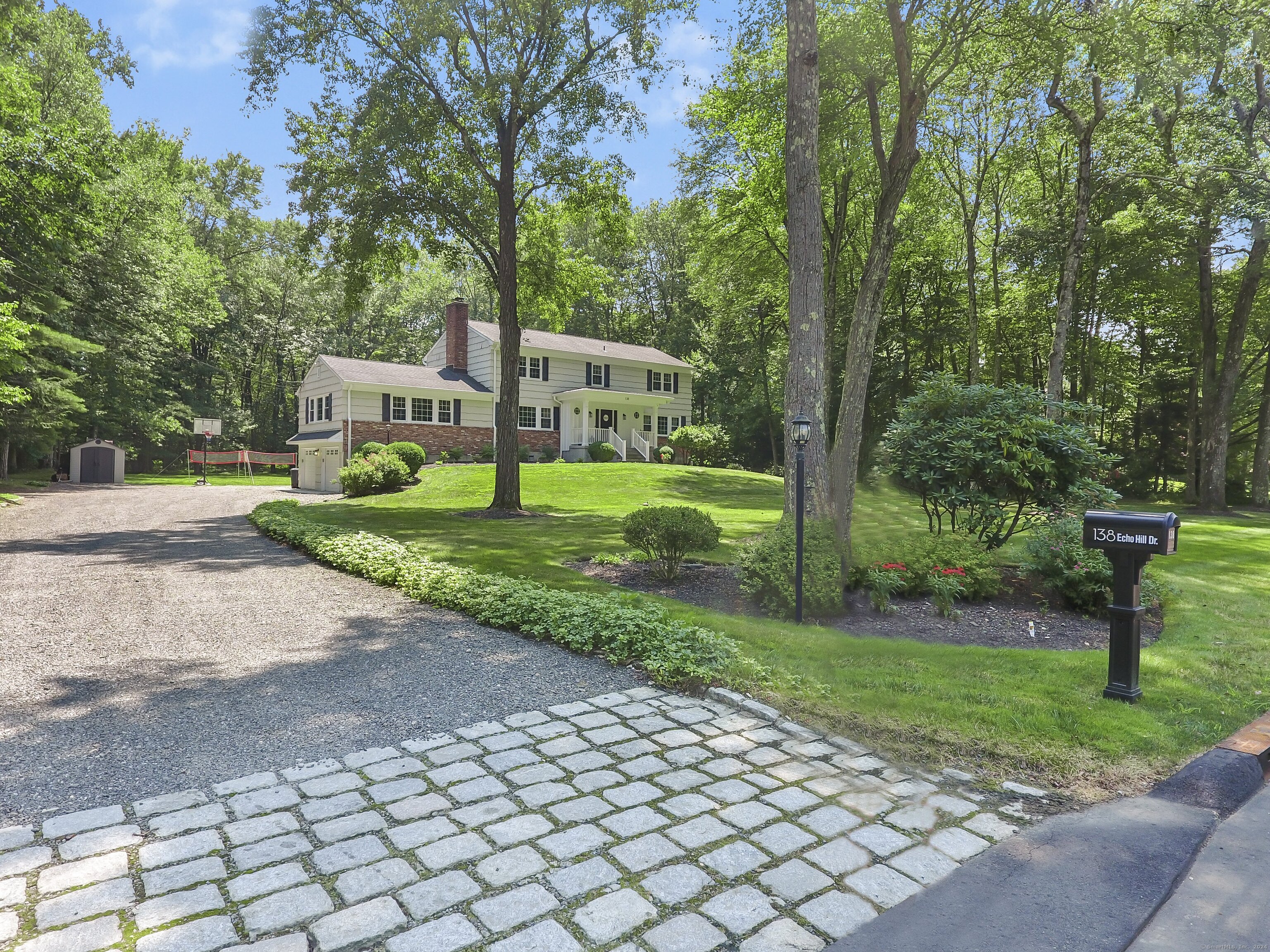 Photo 1 of 138 Echo Hill Drive, Stamford, Connecticut, $1,020,000, Web #: 24025398