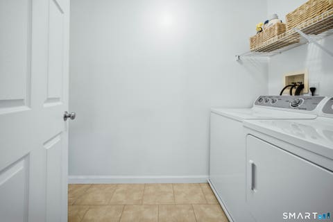 Tiny photo for 5 Rhodora Terrace #5, Windsor, CT 06095 (MLS # 24196960)