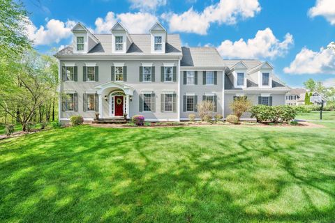 54 Sheffield Lane, Avon, CT 06001 - #: 24092144