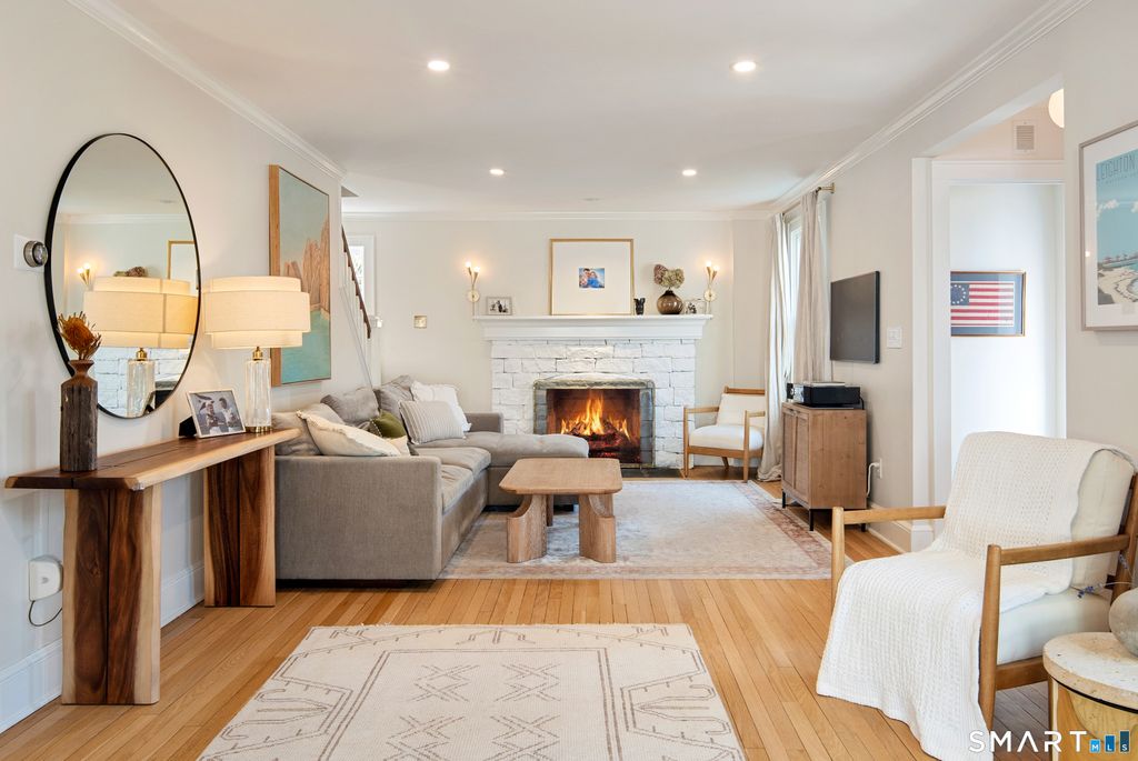 Photo of 3 Abbey Road, Darien, CT 06820 (MLS # 24159158)