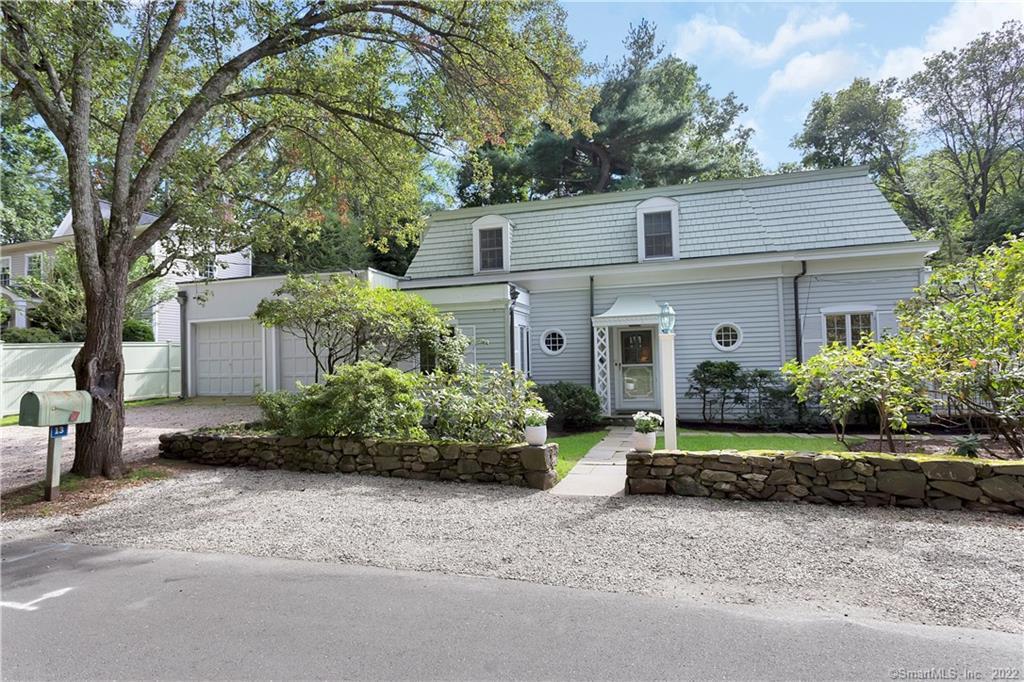 Photo 1 of 13 Sunswyck Road, Darien, Connecticut, $950,000, Web #: 170099317