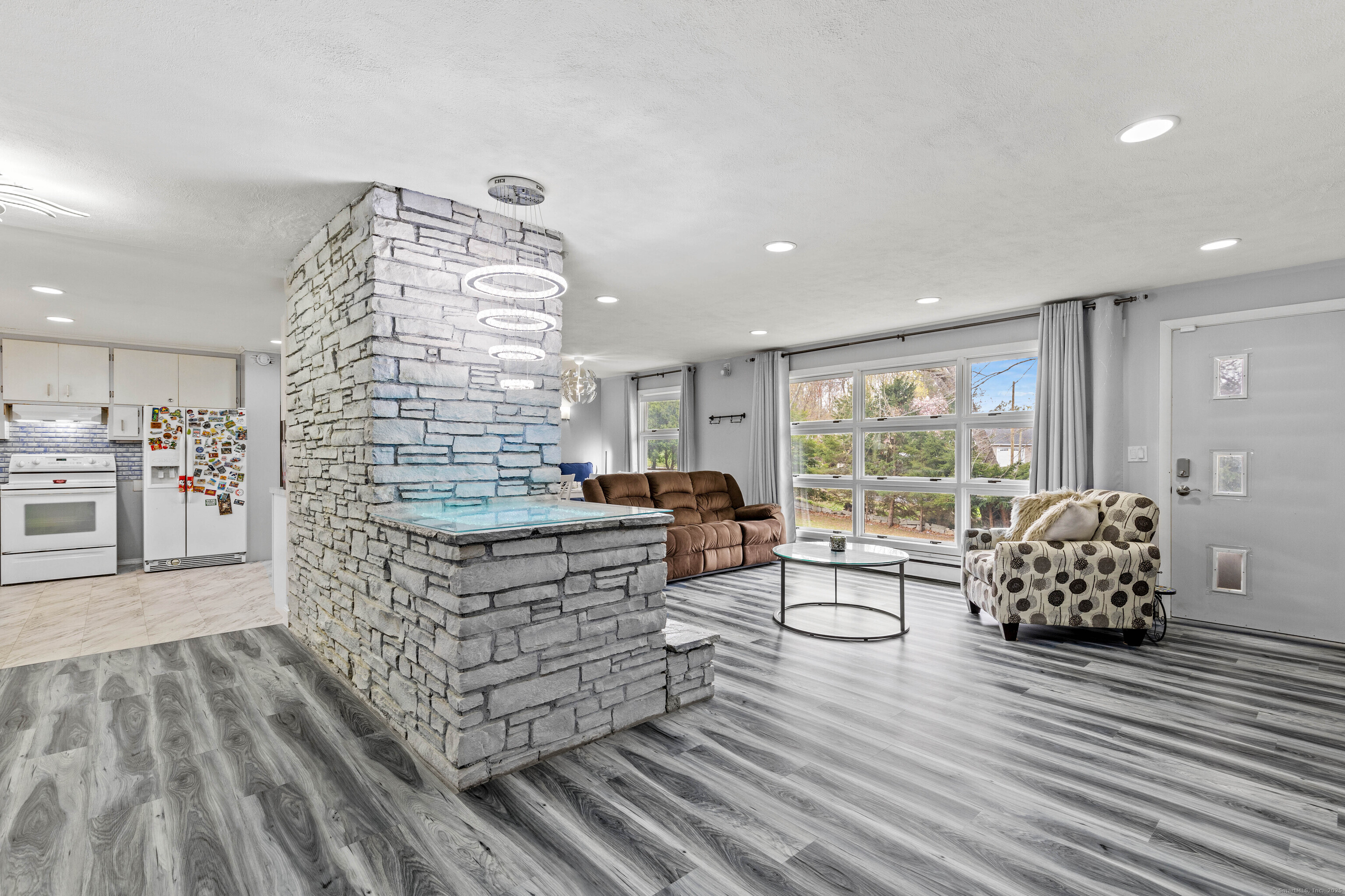 13 Ridgewood Drive, Norwich, Connecticut image 18