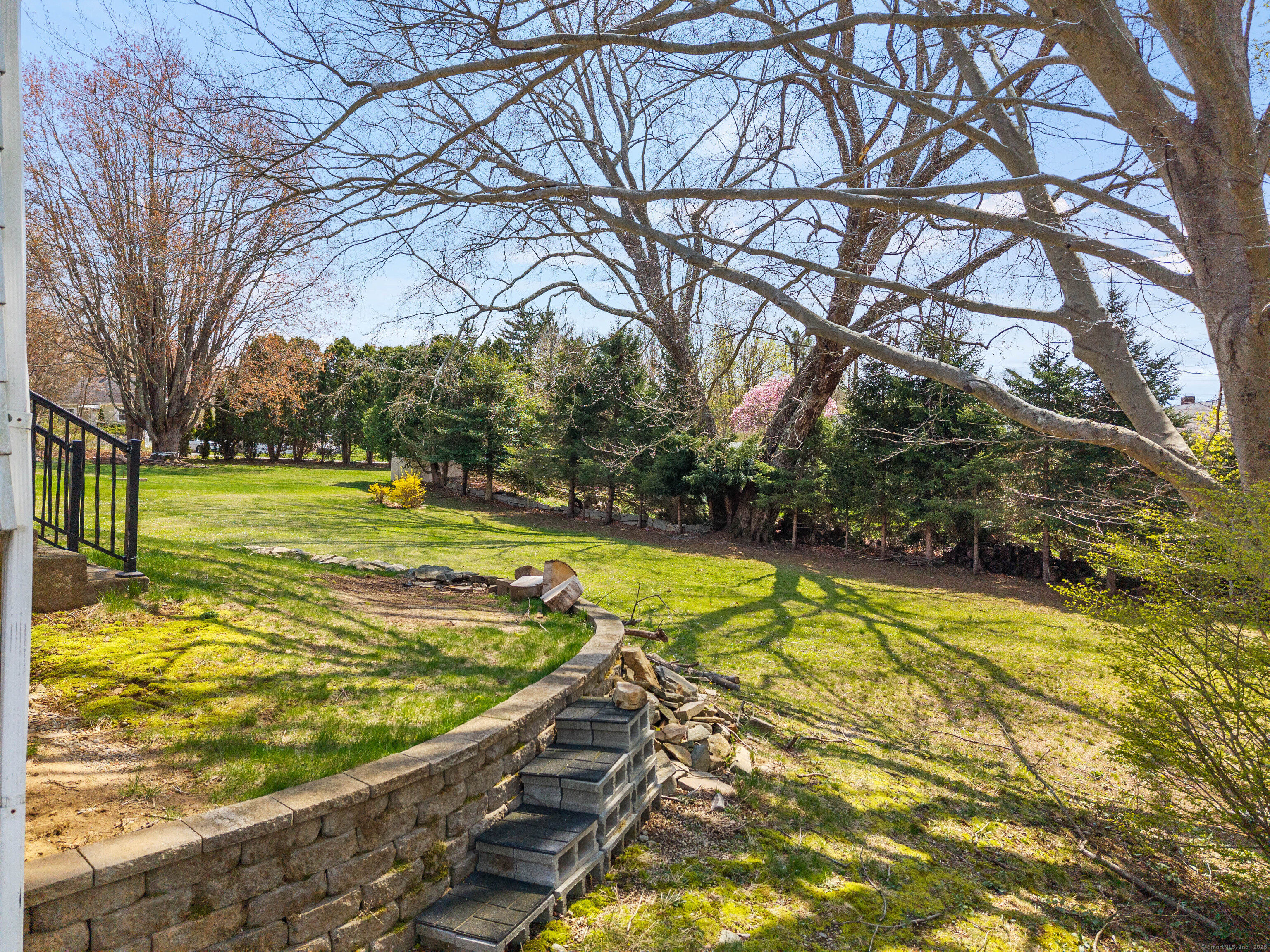 13 Ridgewood Drive, Norwich, Connecticut image 32