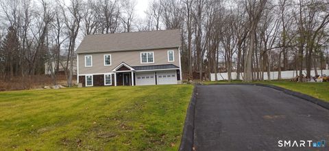 53 Pembroke Road Danbury CT 06811