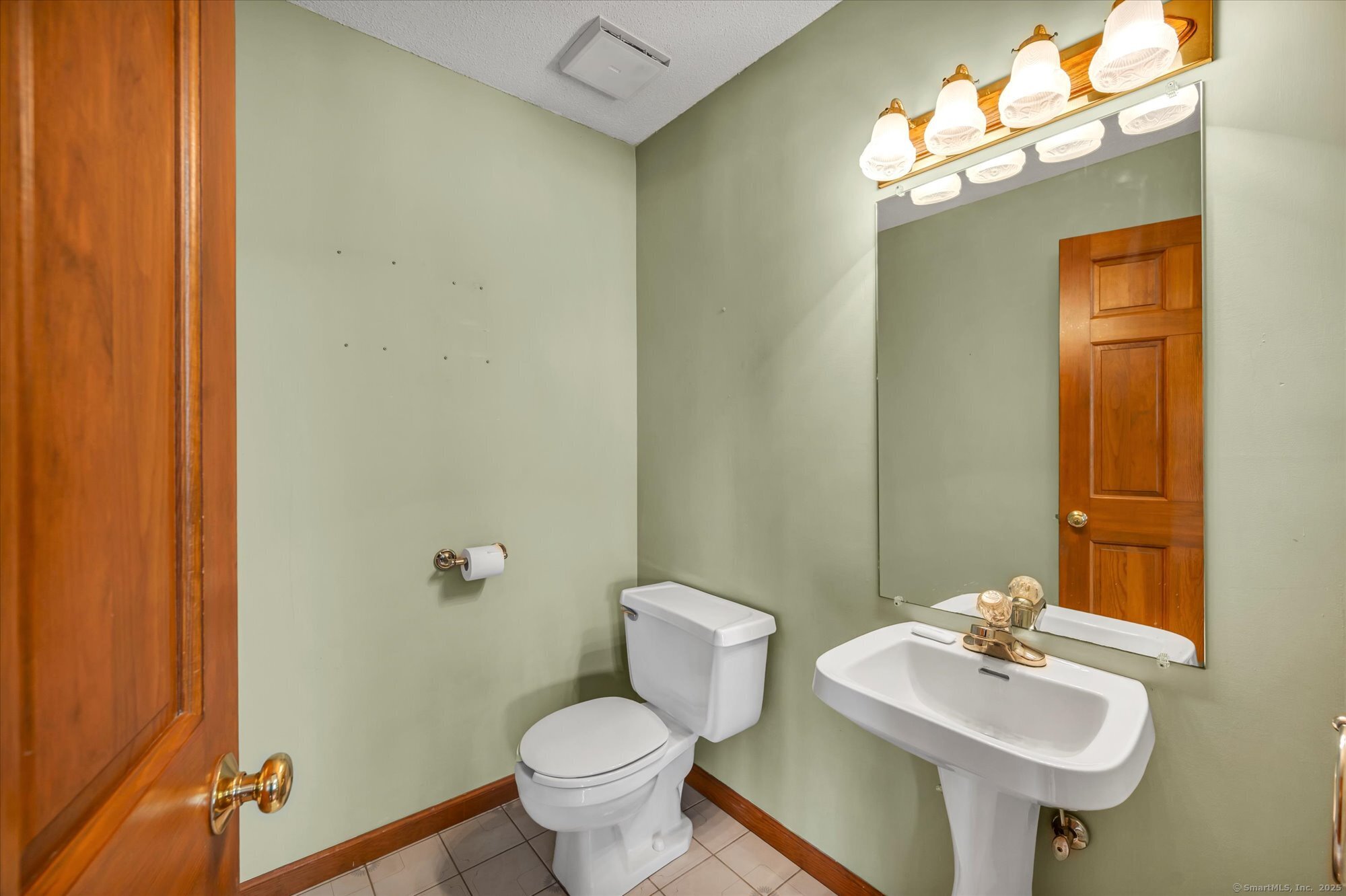 5 Whitney Court, Cromwell, Connecticut image 13