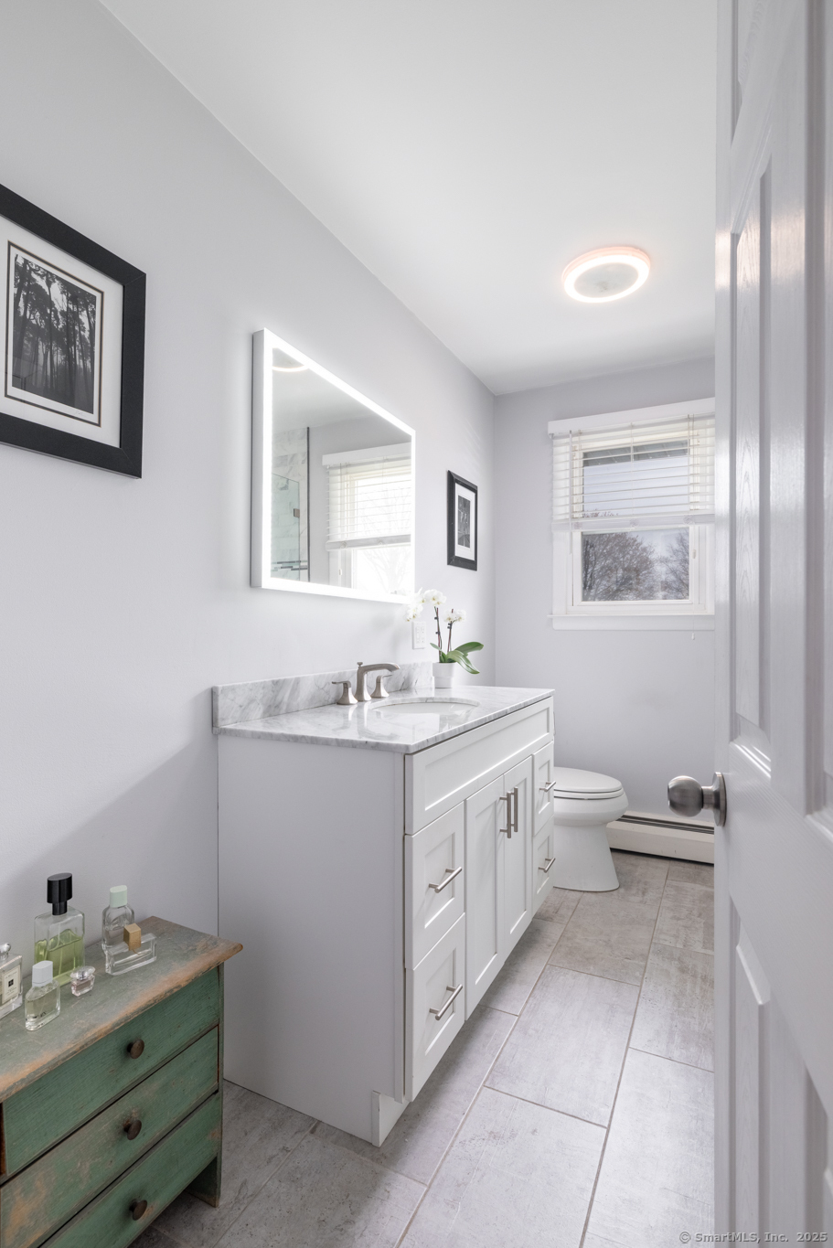 211 Crest Street, Waterbury, Connecticut image 12