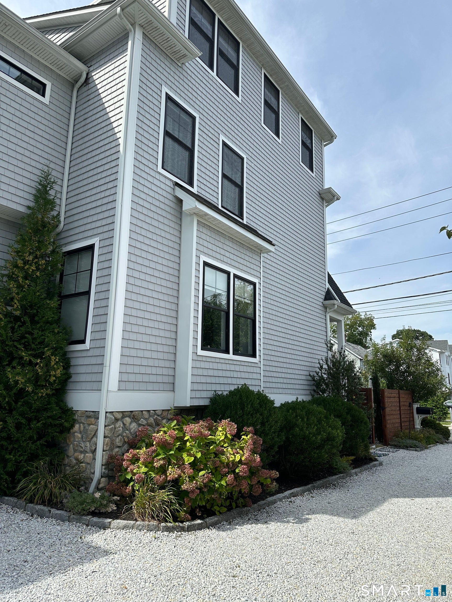 891 Oldfield Road