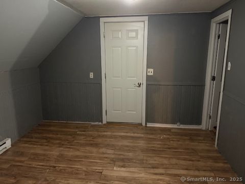 MLS: 24091088