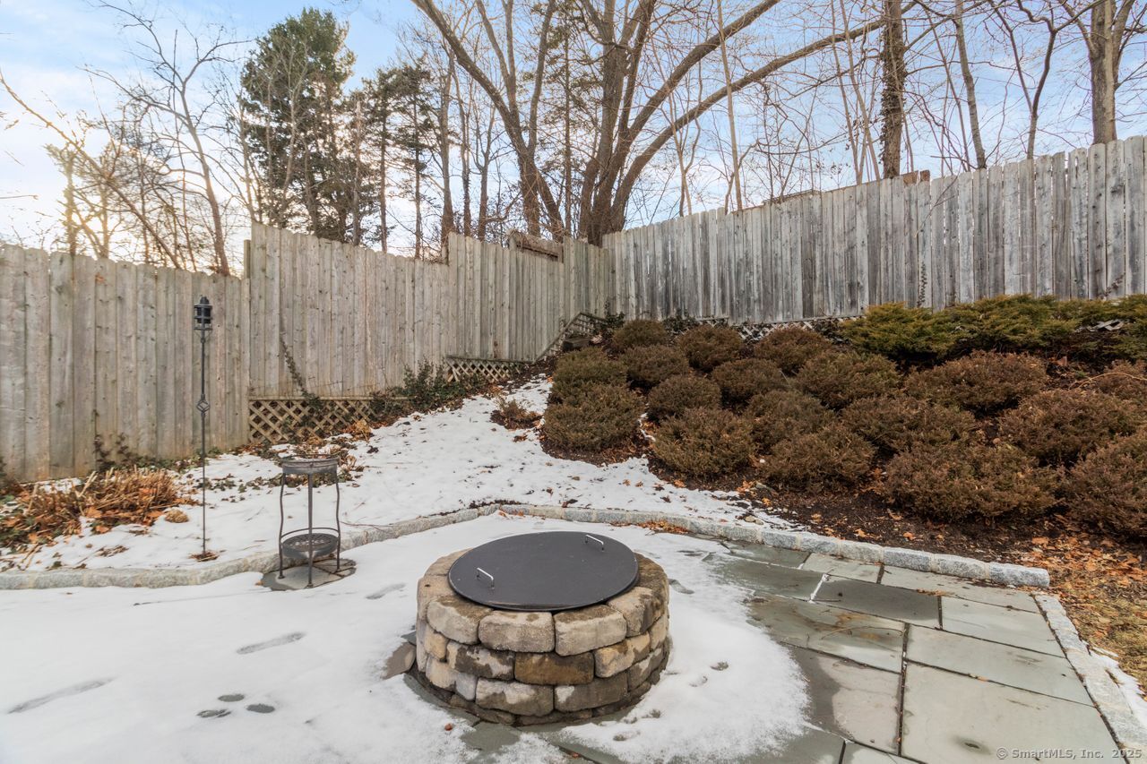 306 Welchs Point Road, Milford, Connecticut image 31