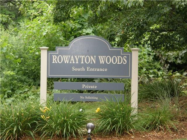 Photo 1 of 192 Rowayton Woods Drive 192, Norwalk, Connecticut, $2,500, Web #: 99123332