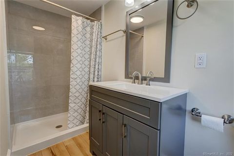 Tiny photo for 191 Lee Street, Middletown, CT 06457 (MLS # 24147034)