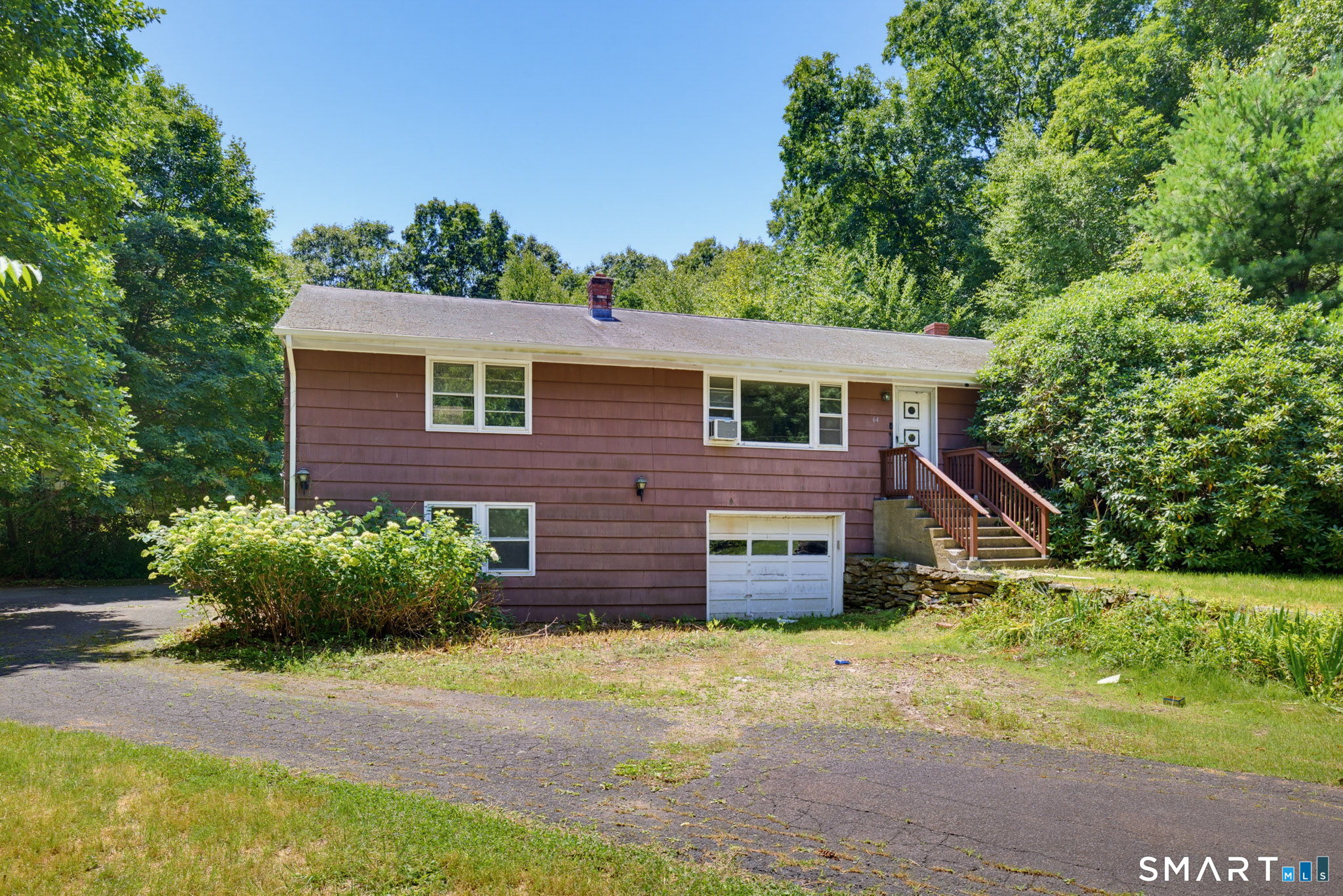 64 Great Hillwood Road