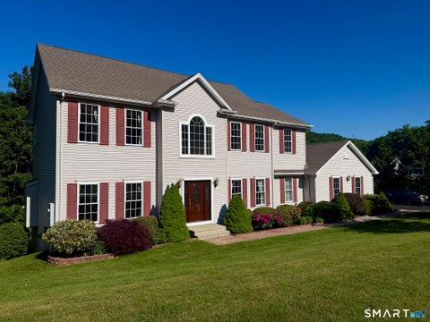 Photo of 20 Upper Kensington Drive, East Lyme, CT 06333 (MLS # 24181601)