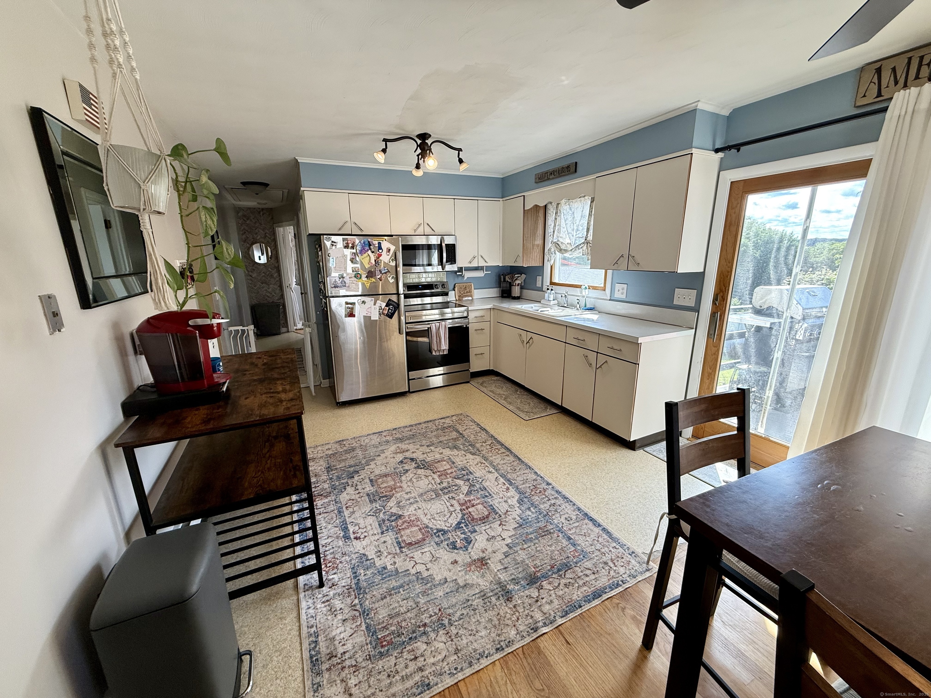 51 Albion Street, Naugatuck, Connecticut image 6